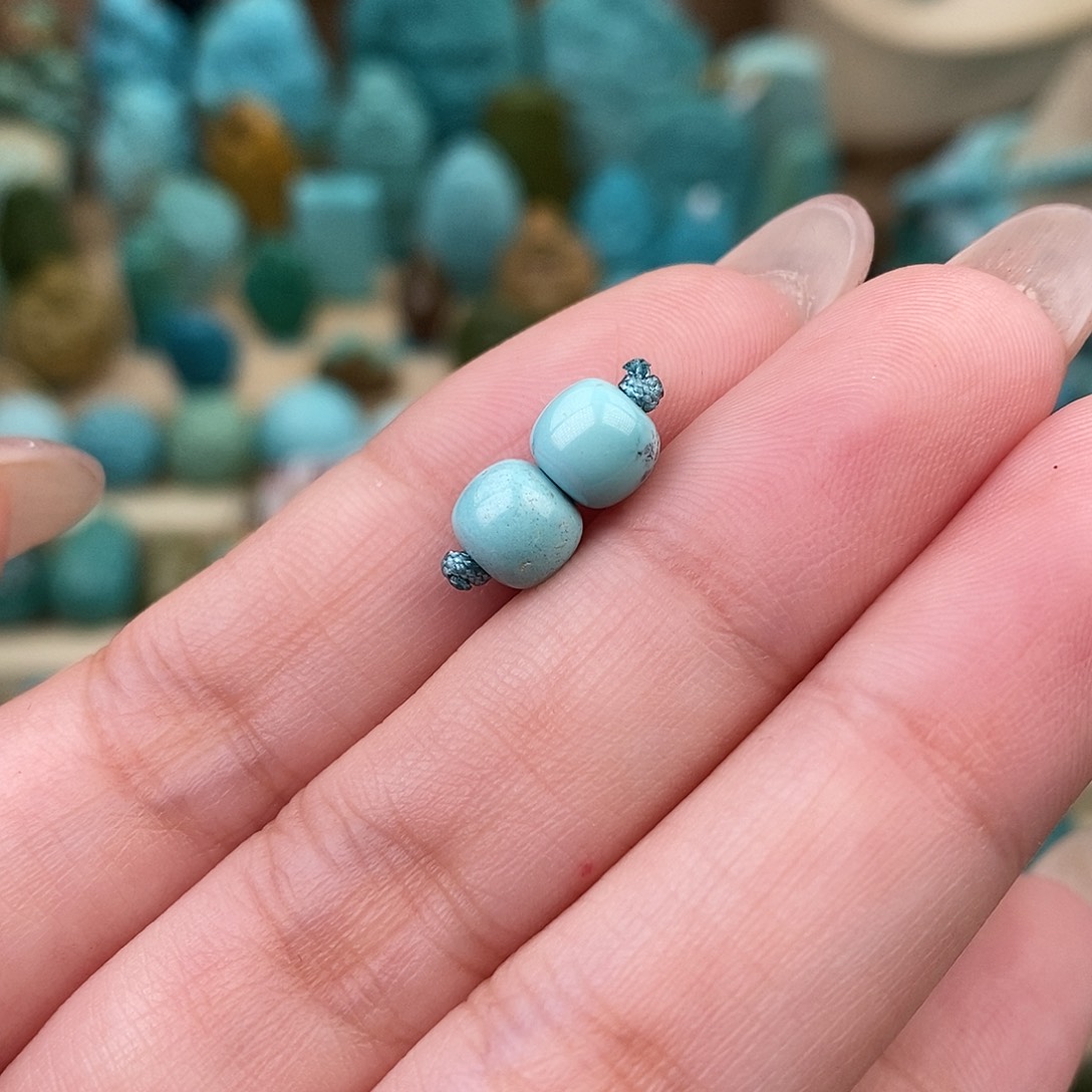 未镶嵌绿松石珠宝奇石