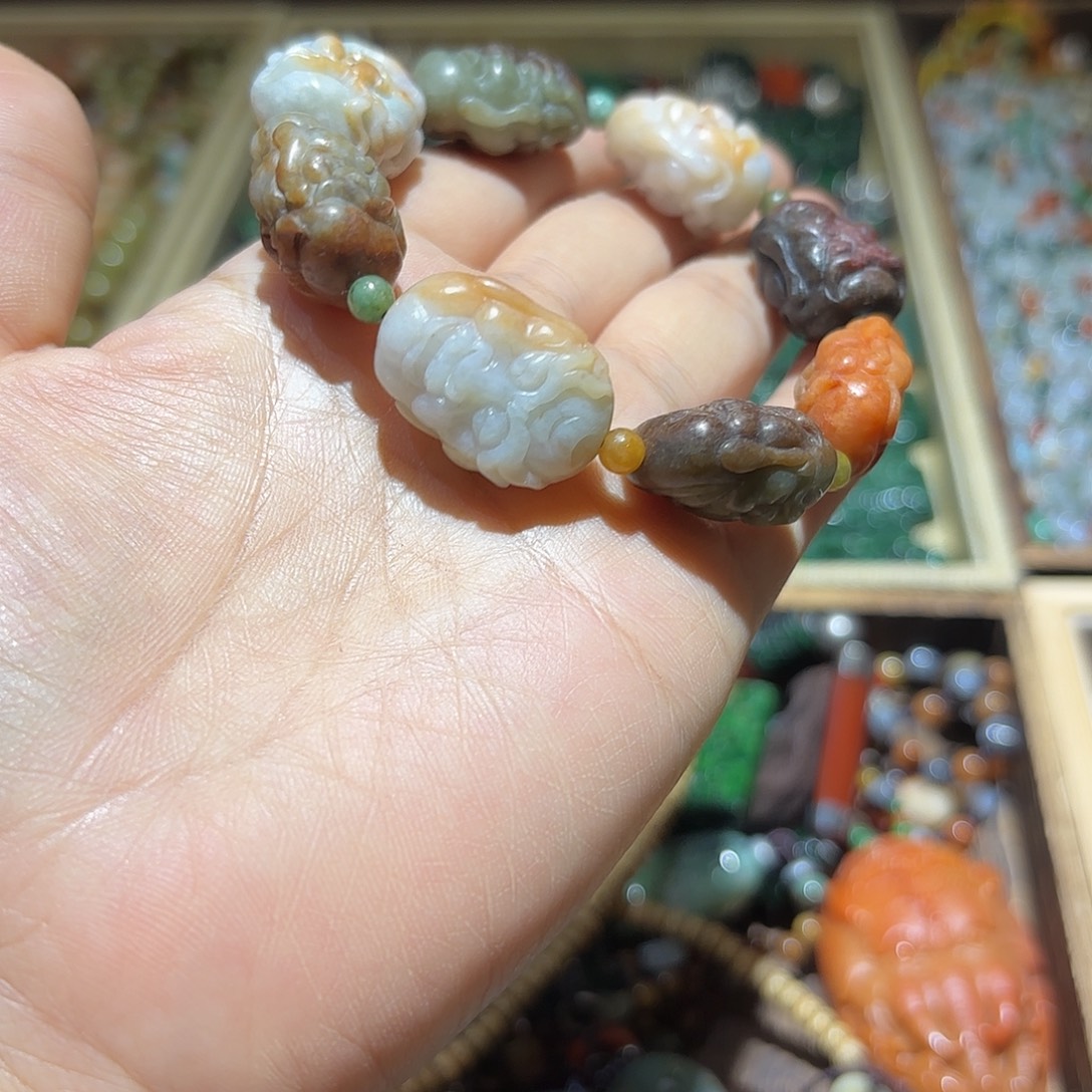 翡翠未镶嵌颈饰原创