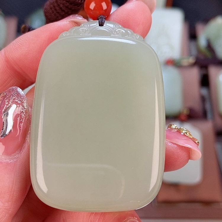 【闪购商品】和田玉颈饰未镶嵌