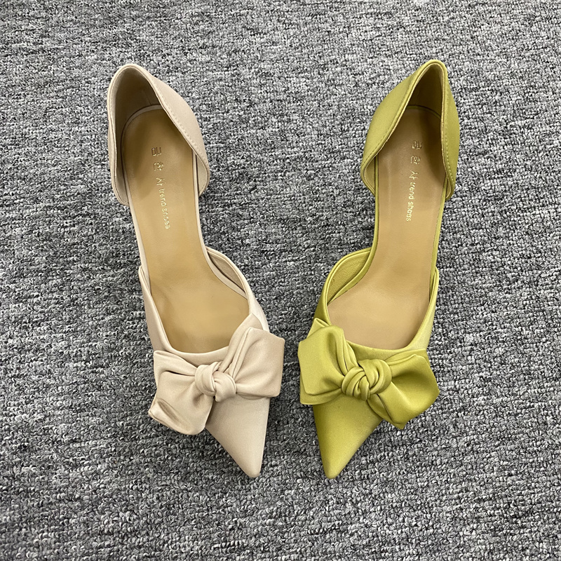 24年新款百搭时尚低跟细跟潮流单鞋女鞋