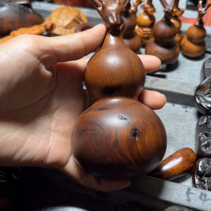 木?****8雷击枣木葫芦手把件