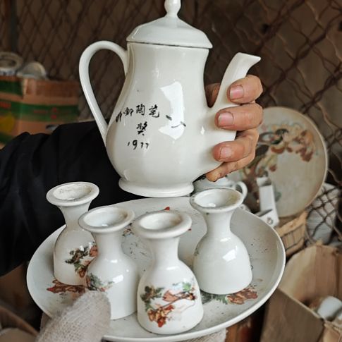 三打白骨精酒壶一套