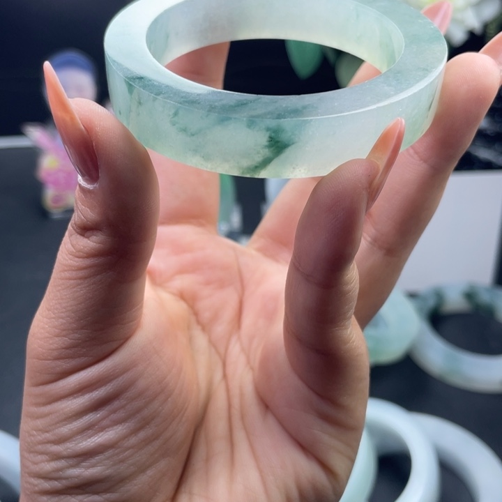 单***君定制翡翠未镶嵌翡翠订金