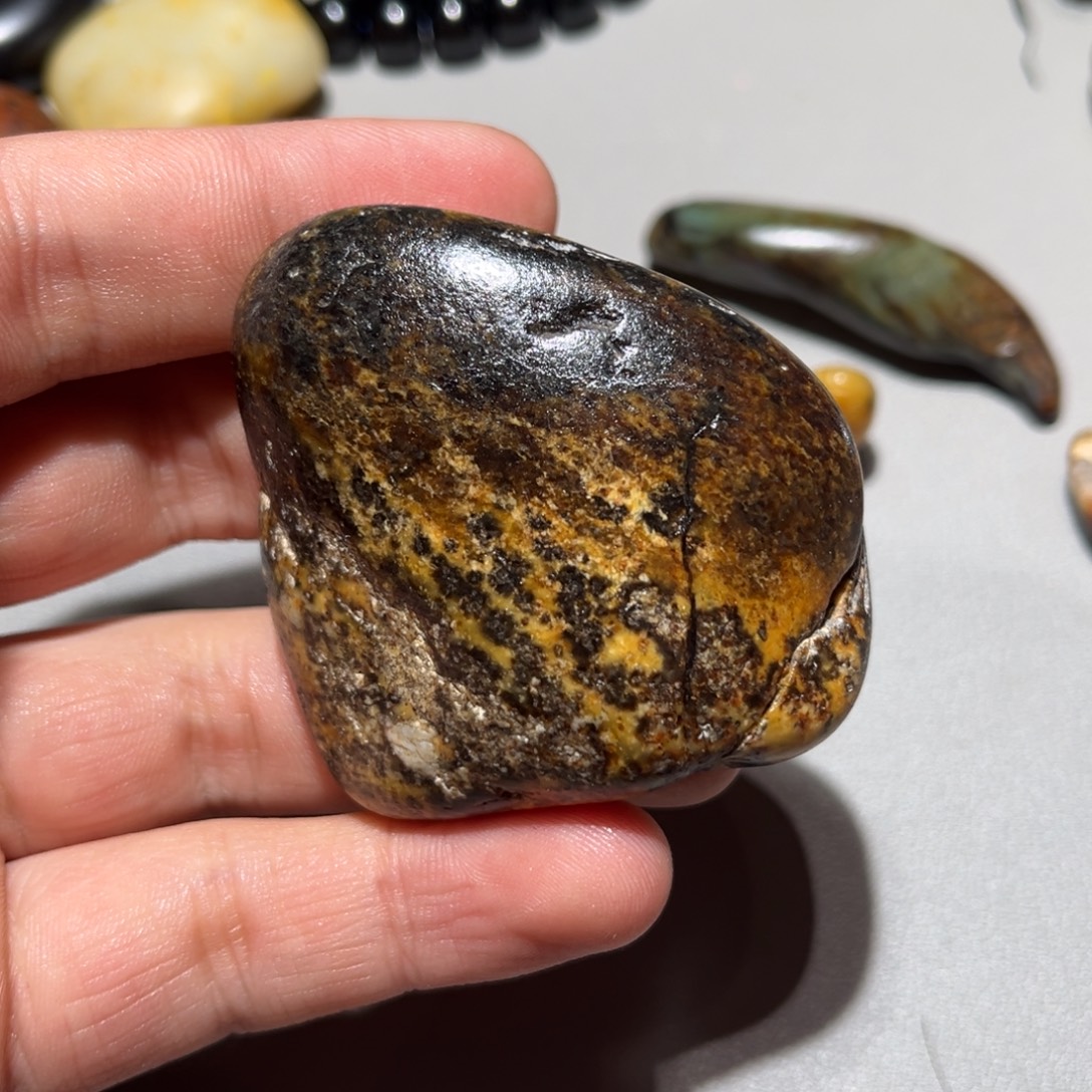 和田玉（子料）未镶嵌挂件