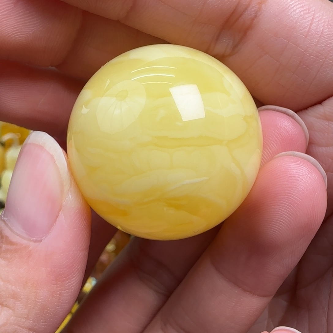蜜蜡未镶嵌珠宝奇石30