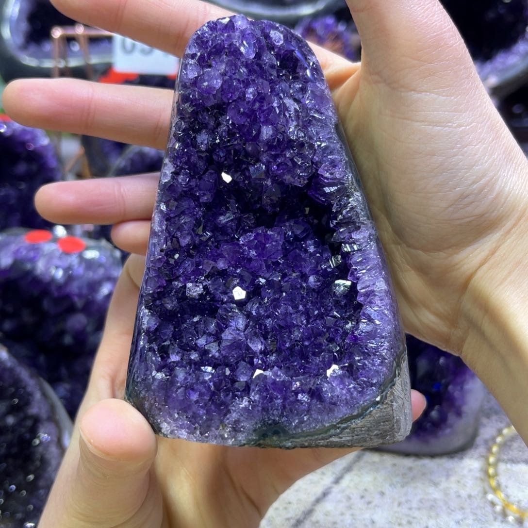 紫晶摆件未镶嵌紫水晶