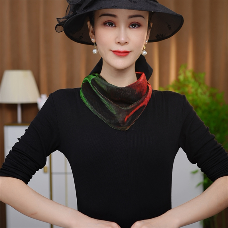 韩版新款百搭炫彩珠珠脖颈时尚小丝巾春秋三角巾