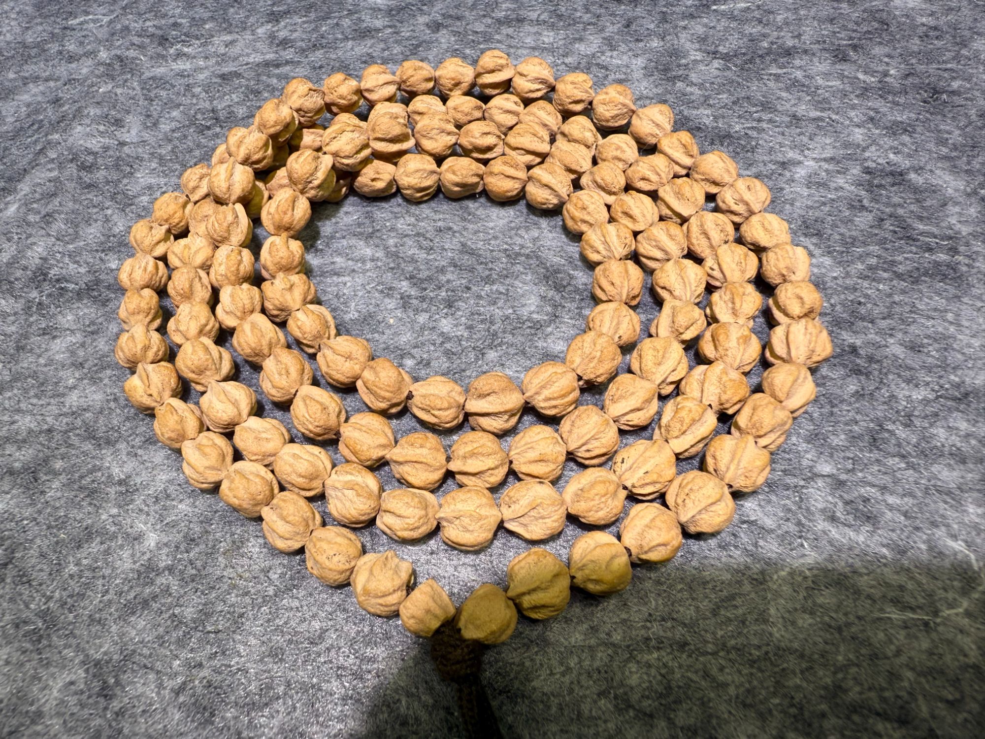 非金属木质手链 莲花桩原桩柏香籽龙脊纹路高油密长串