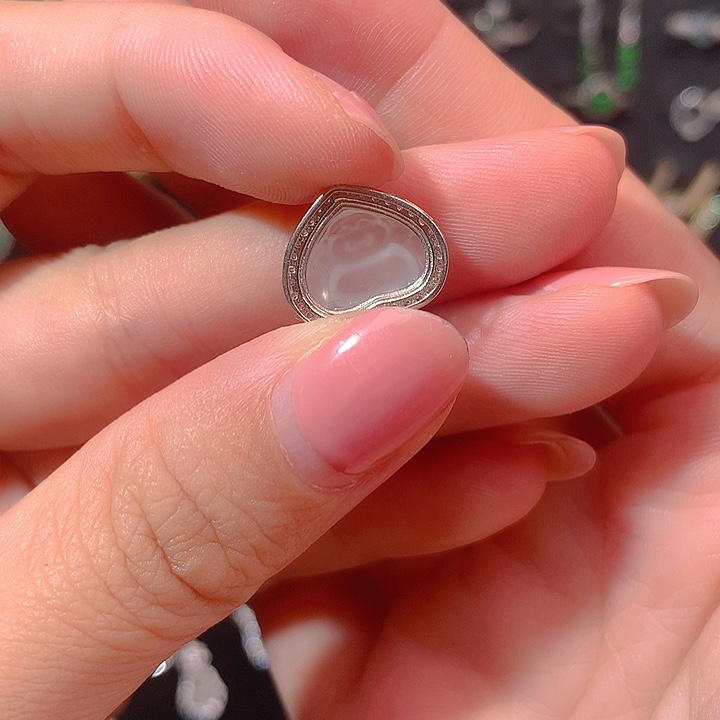 玉***2翡翠银S925镶嵌耳饰佛公