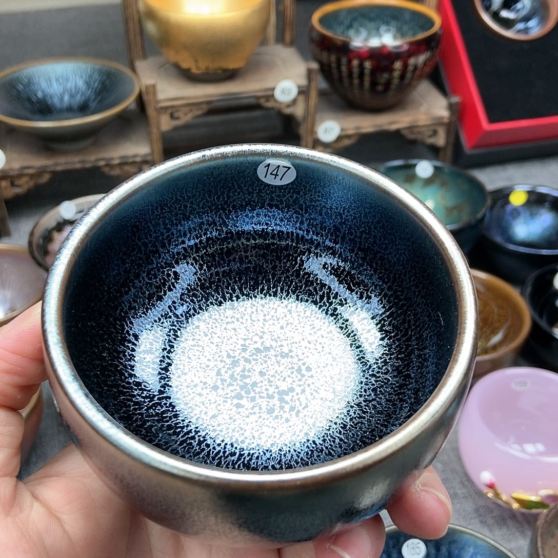 茶盏余***妄美美美美美美