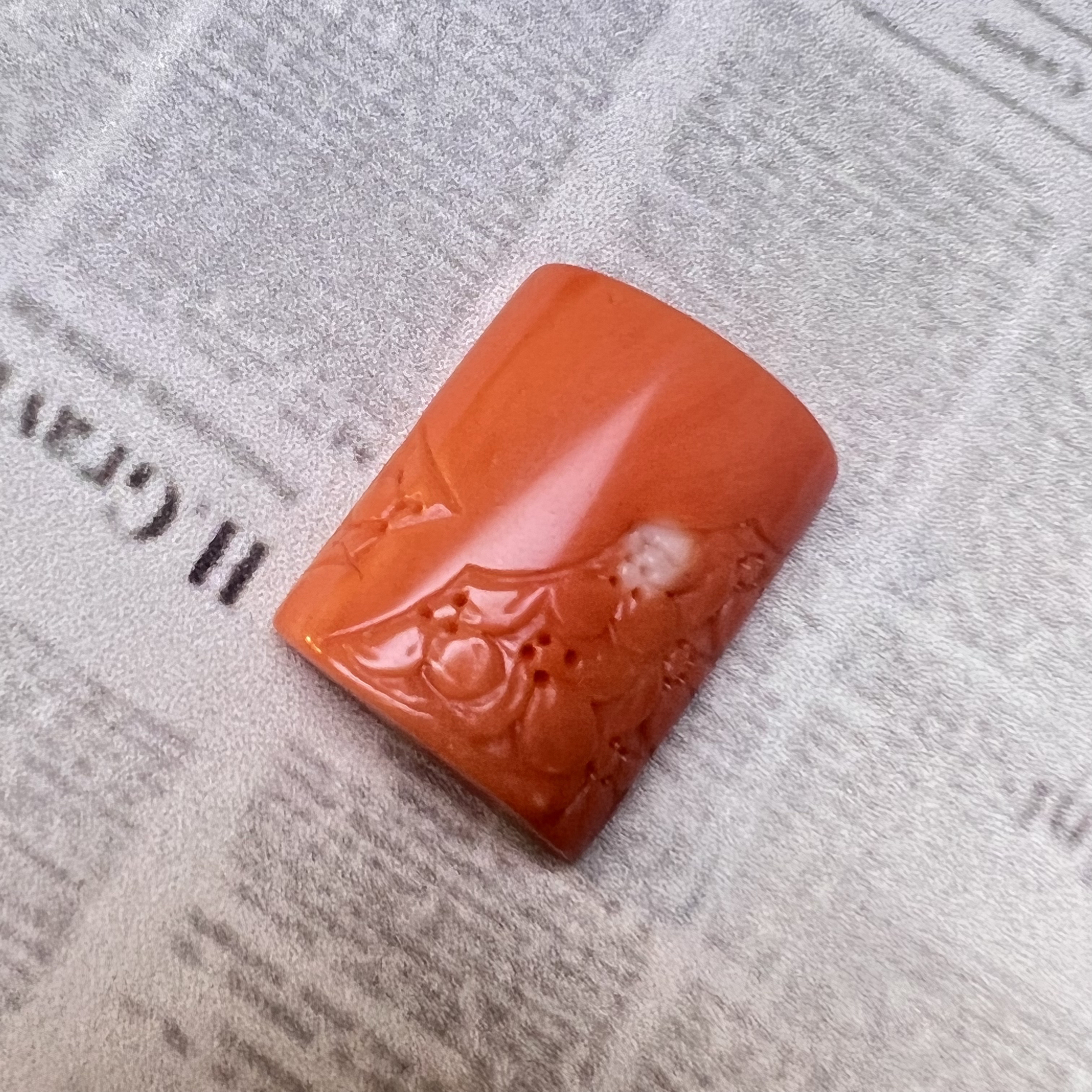 天然红珊瑚 21*15mm 莫莫