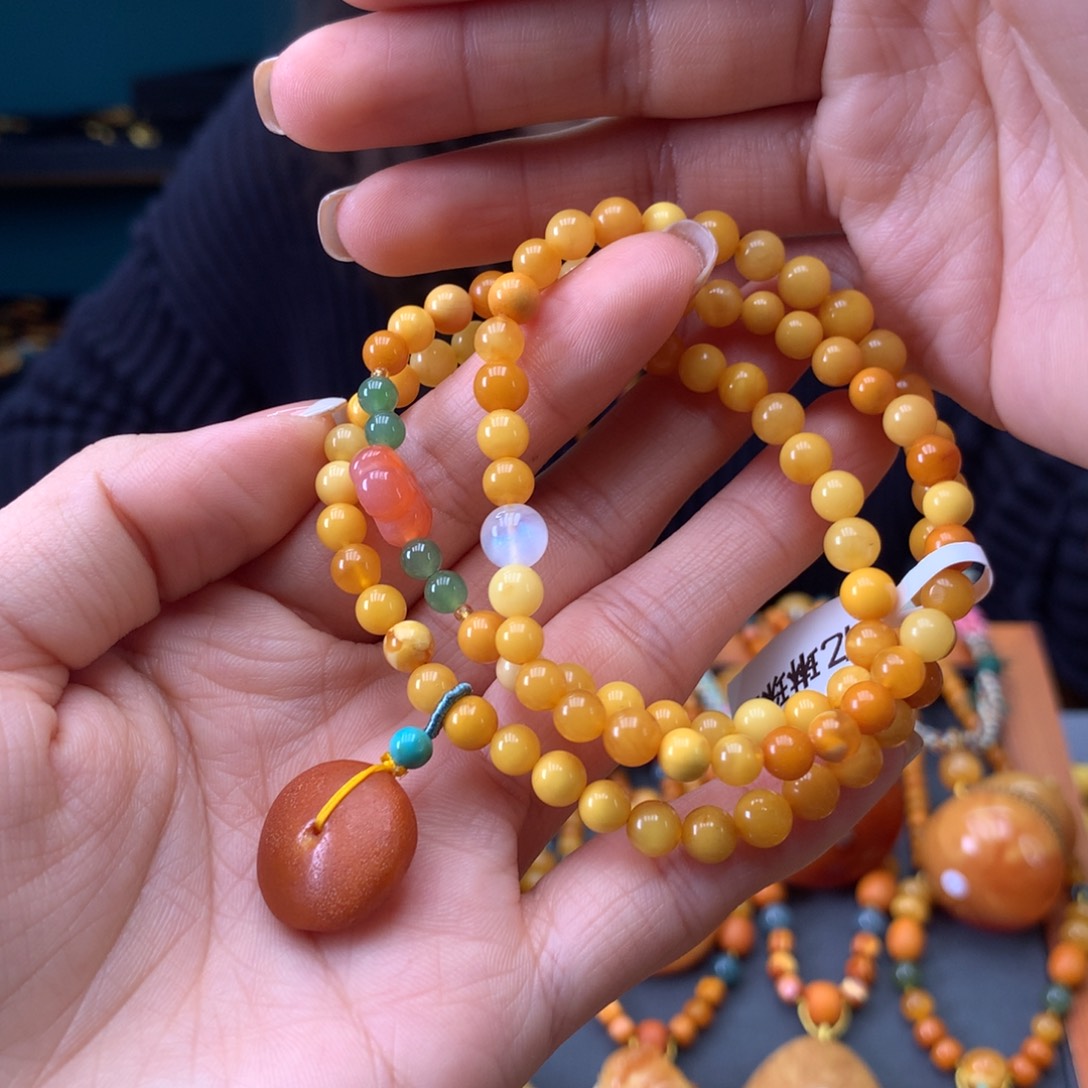 琥珀未镶嵌手串微瑕