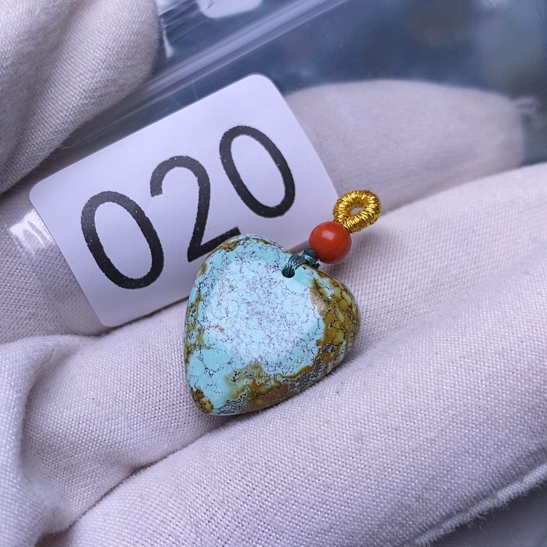 南红玛瑙未镶嵌珠宝半成品