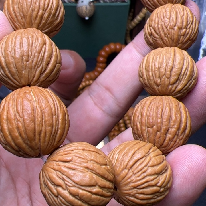 好***～猴头核桃吊坠看看咯