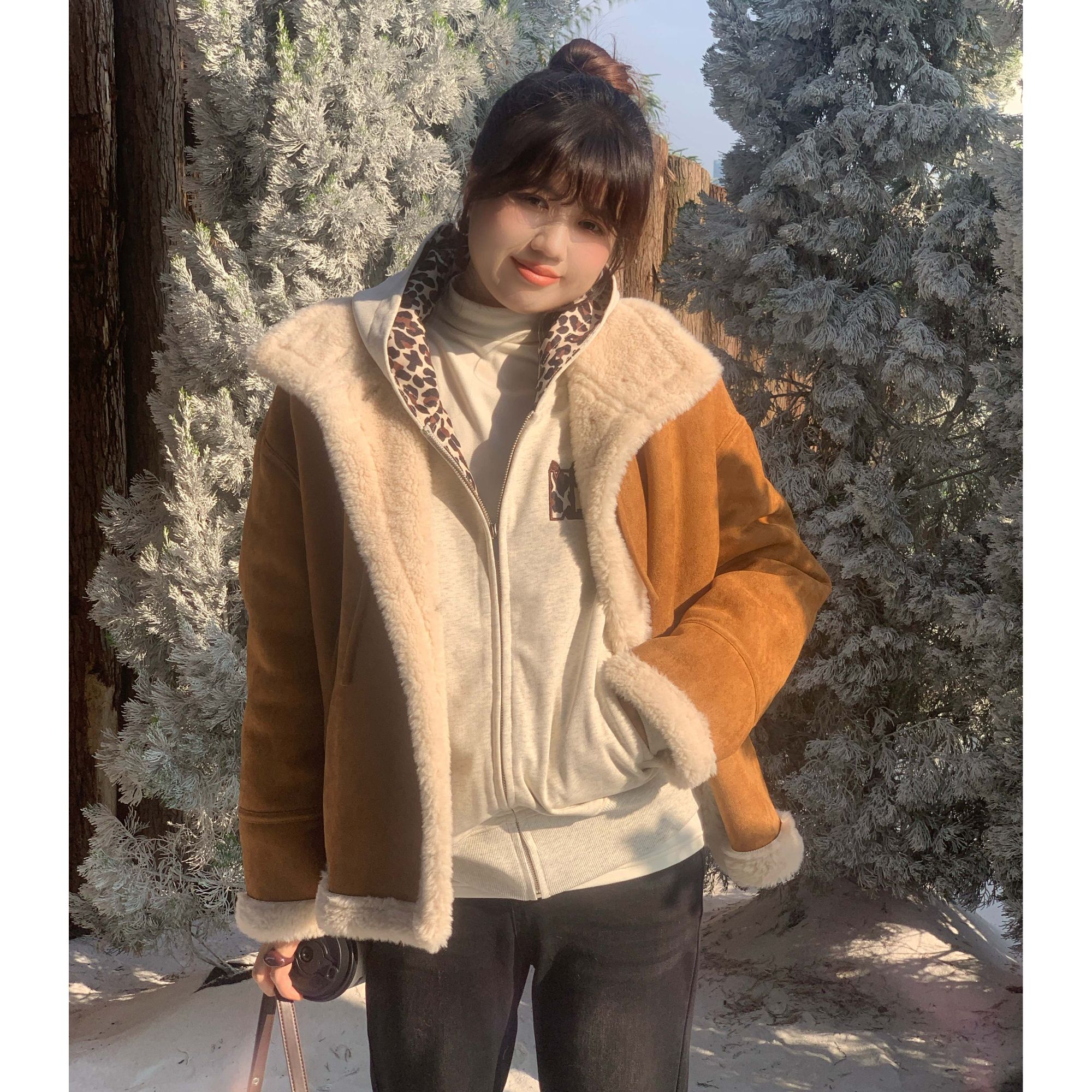 米米子【10/24新品】定制抽绳咖色保暖翻领麂皮外套时尚休闲上衣女
