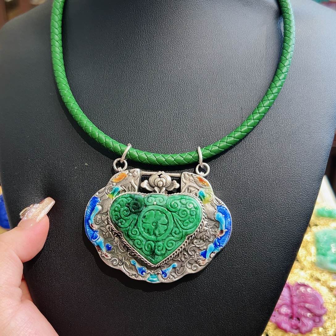 翡翠颈饰银S925镶嵌古风