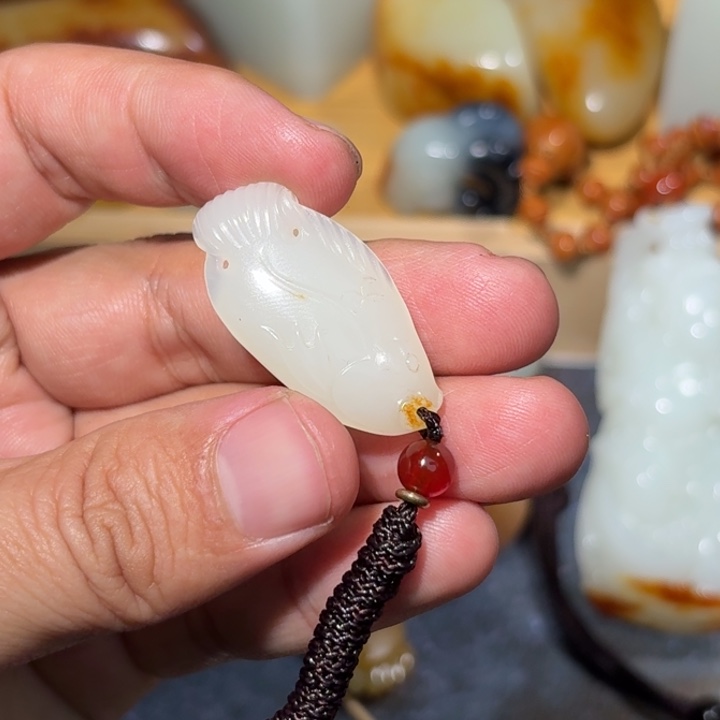 和田玉颈饰未镶嵌