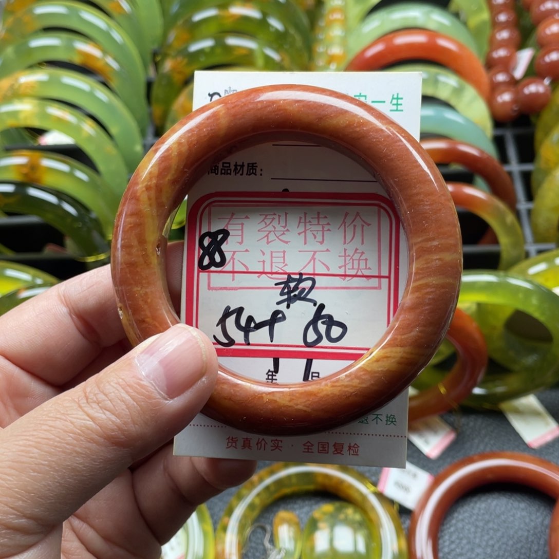 未镶嵌蛇纹石玉手镯有裂手镯特价不退不换