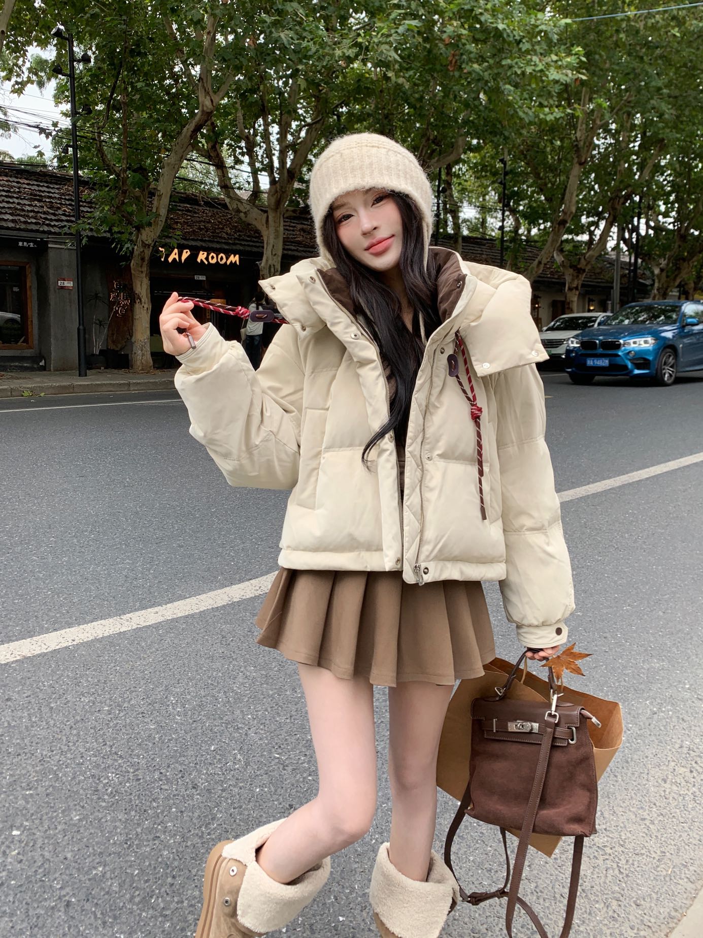2025新款连帽新国标90白鸭绒羽绒服短款女秋冬冬季加厚小个子穿
