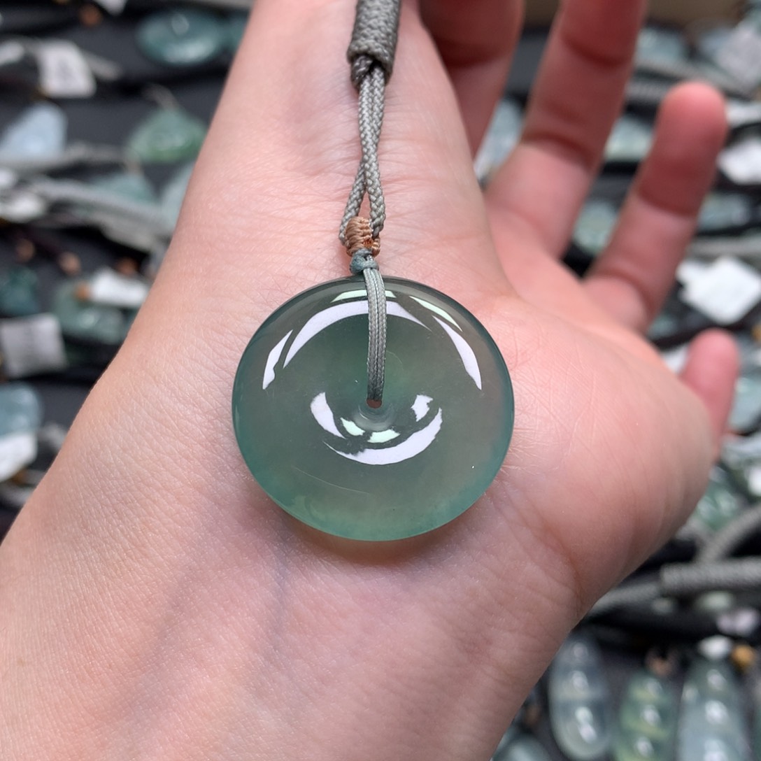 翡翠颈饰未镶嵌00000000000 