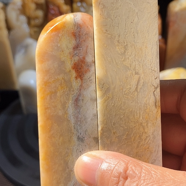 巴林石印石焦*鸿巴林石雕刻艺术品