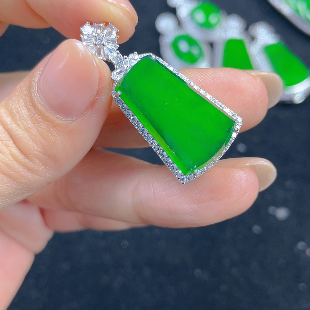 翡翠吊坠(不含链)银S925镶嵌