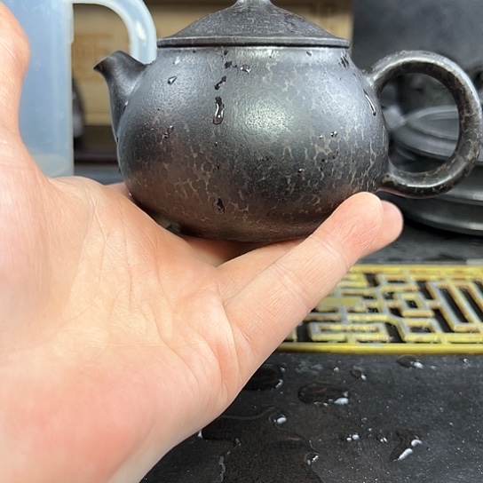 米***厨安化冰碛岩石头茶壶