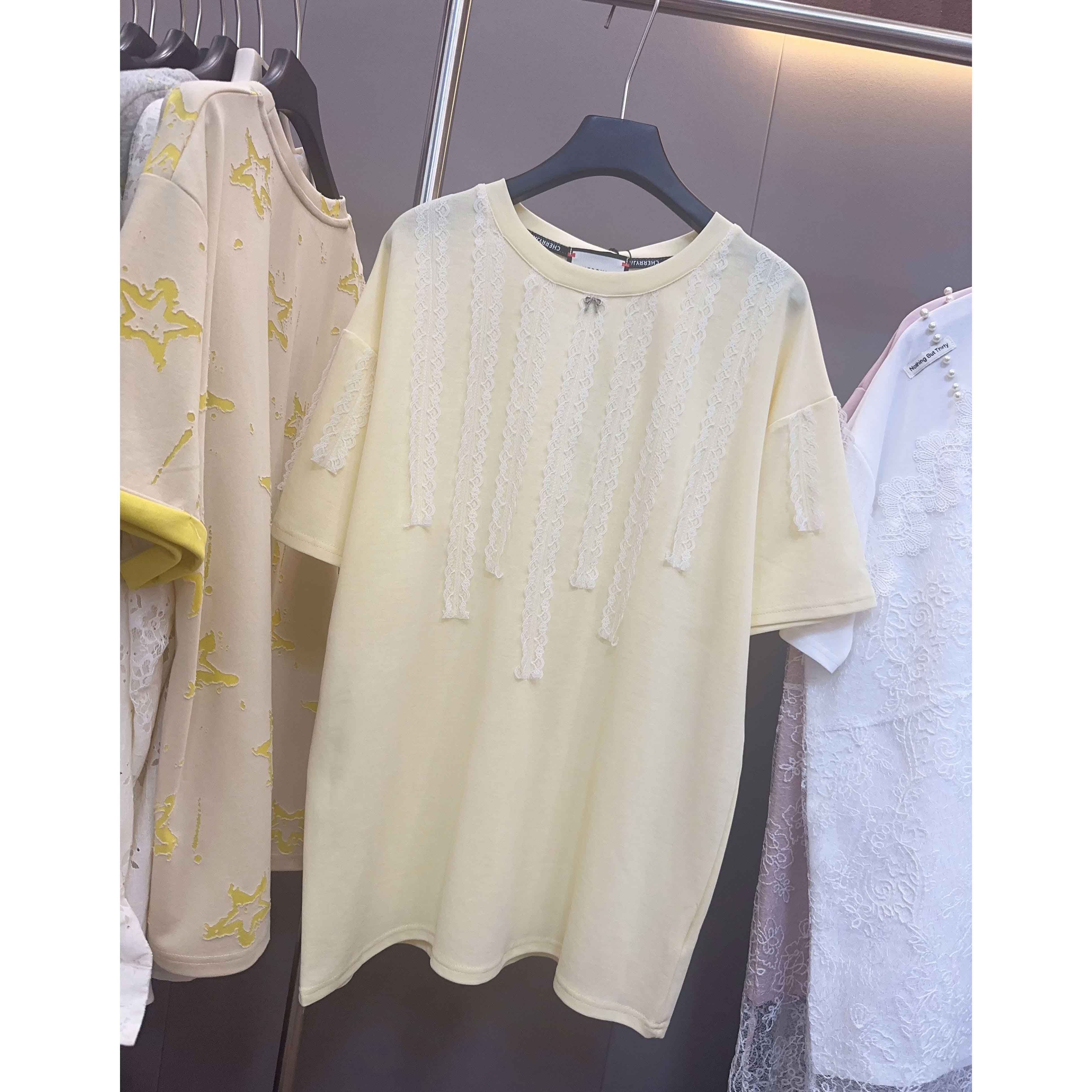 Cherryjar【 251313】蕾丝显瘦白色打底夏季韩版镶钻设计感上衣