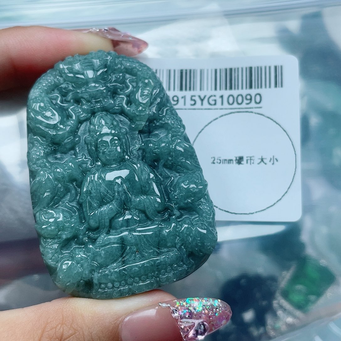 吊坠(不含链)未镶嵌翡翠