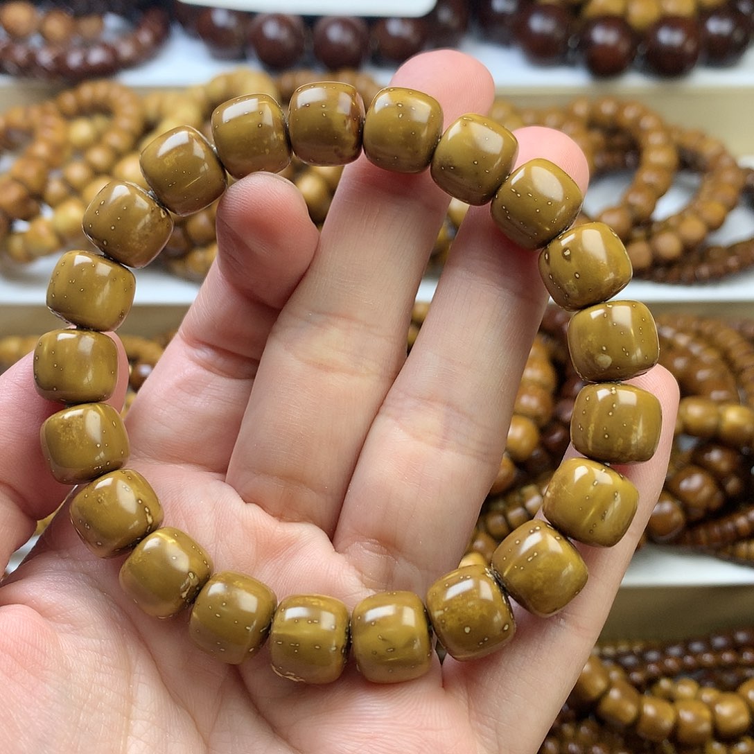 【闪购商品】紫金鼠手串11*10实心老型 花皮