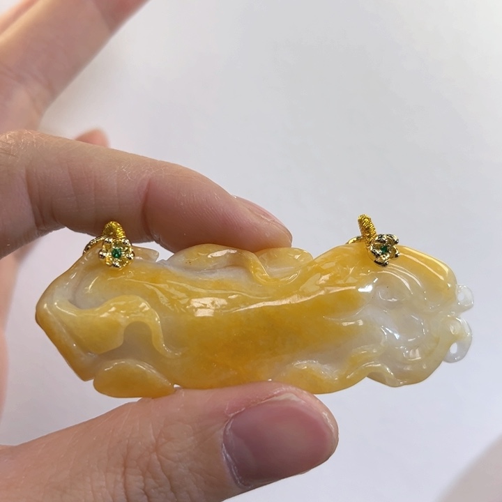 翡翠吊坠(赠链)未镶嵌代编织