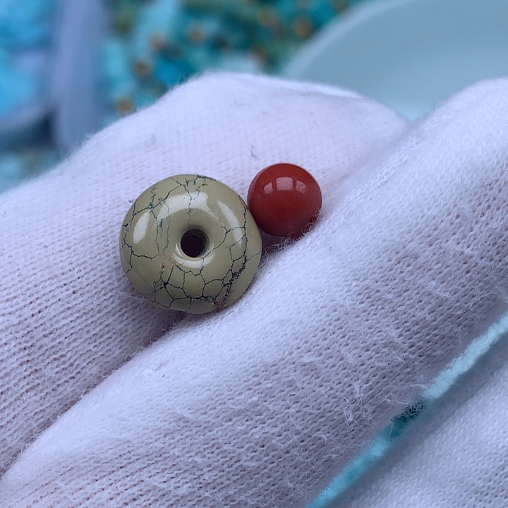 南红玛瑙未镶嵌珠宝奇石