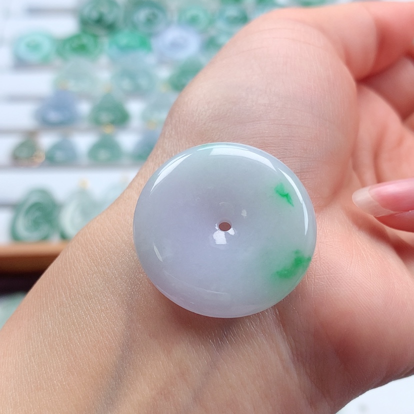 【闪购商品】翡翠吊坠(不含链)未镶嵌