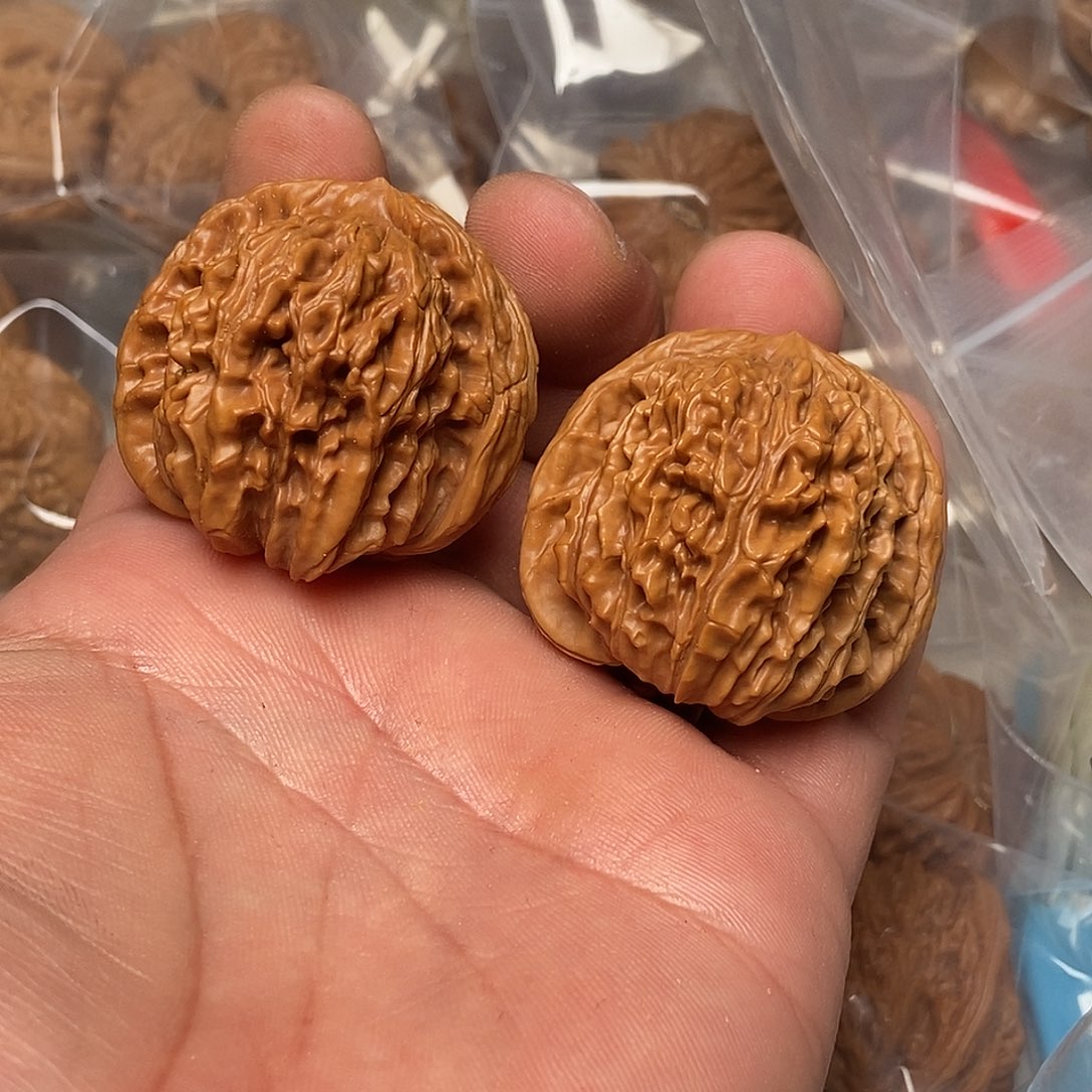 文玩核桃把件四座楼