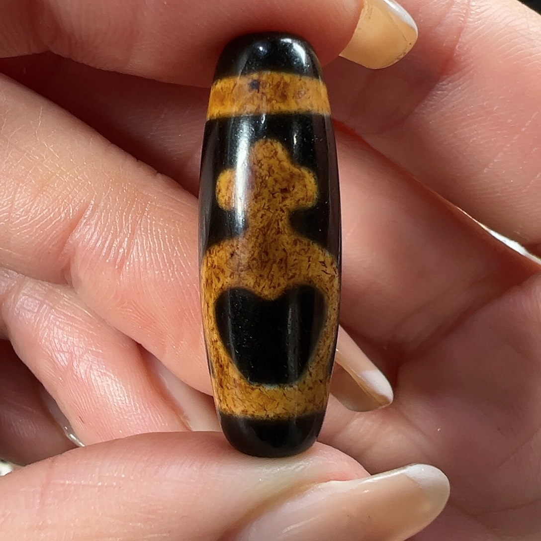 玛瑙/玉髓未镶嵌珠宝半成品行运黑金双宝瓶