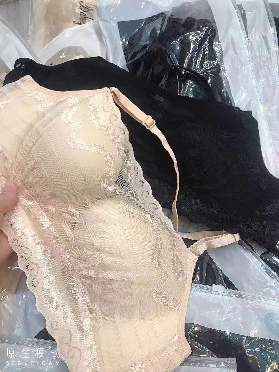 新款时尚百搭薄款背心333