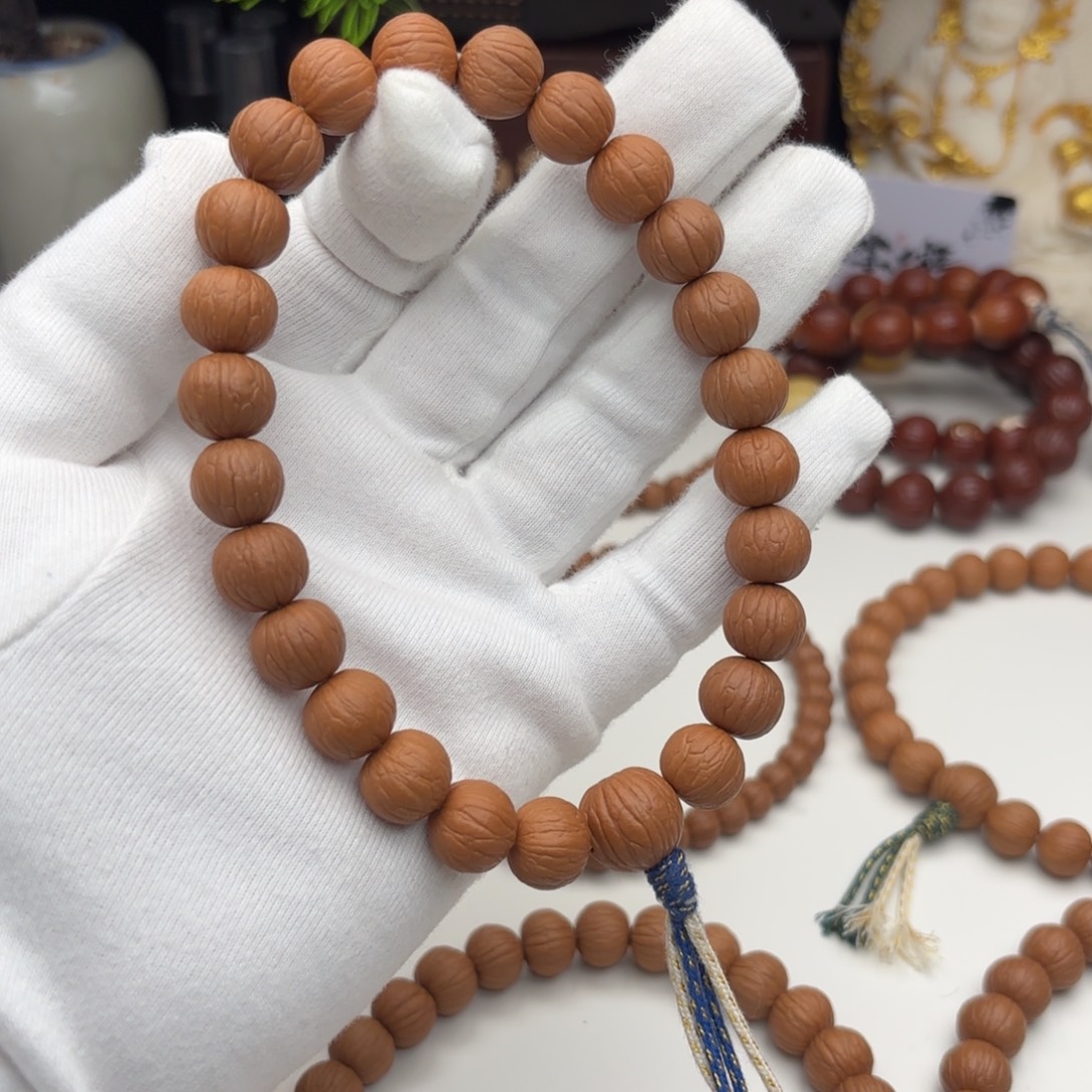 台***修猴头核桃吊坠12.8。聚宝盆