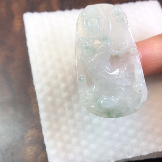 翡翠未镶嵌颈饰缅甸A货，每天下午1点半开播