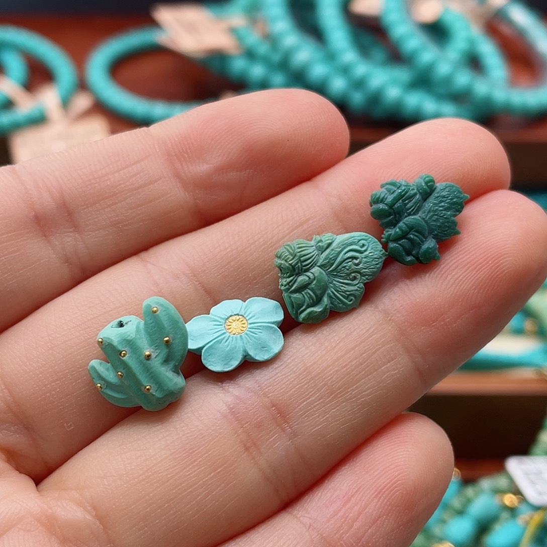 绿松石未镶嵌珠宝半成品