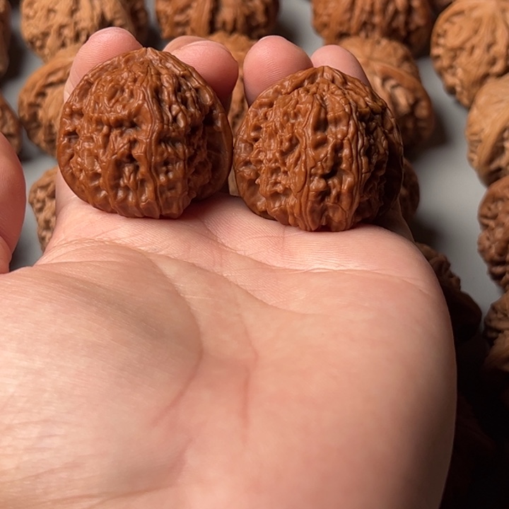 吊坠文玩核桃36全品三角白