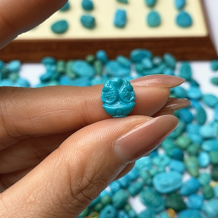 绿松石珠宝奇石未镶嵌