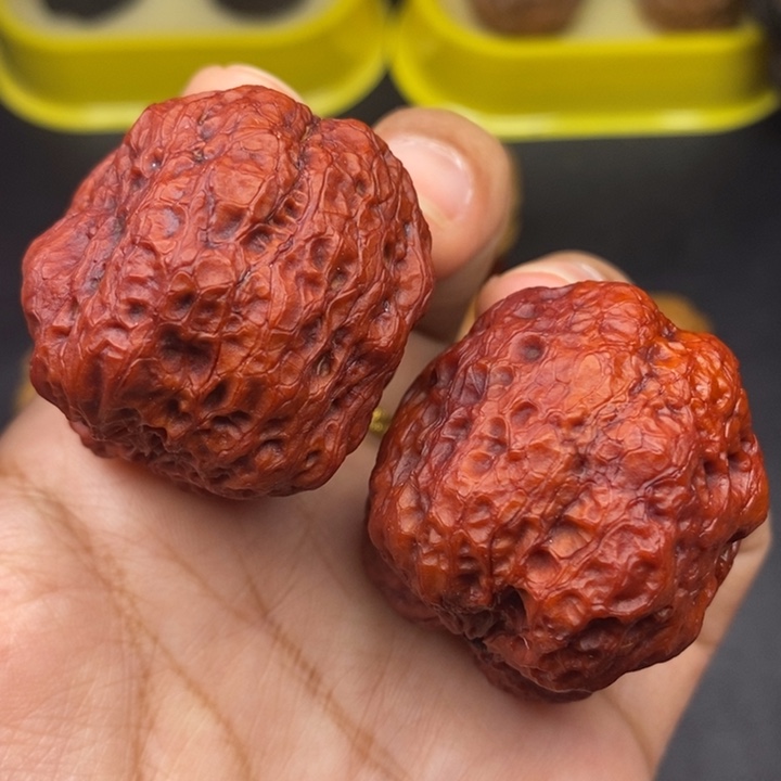 文玩核桃吊坠43尺肥蟾