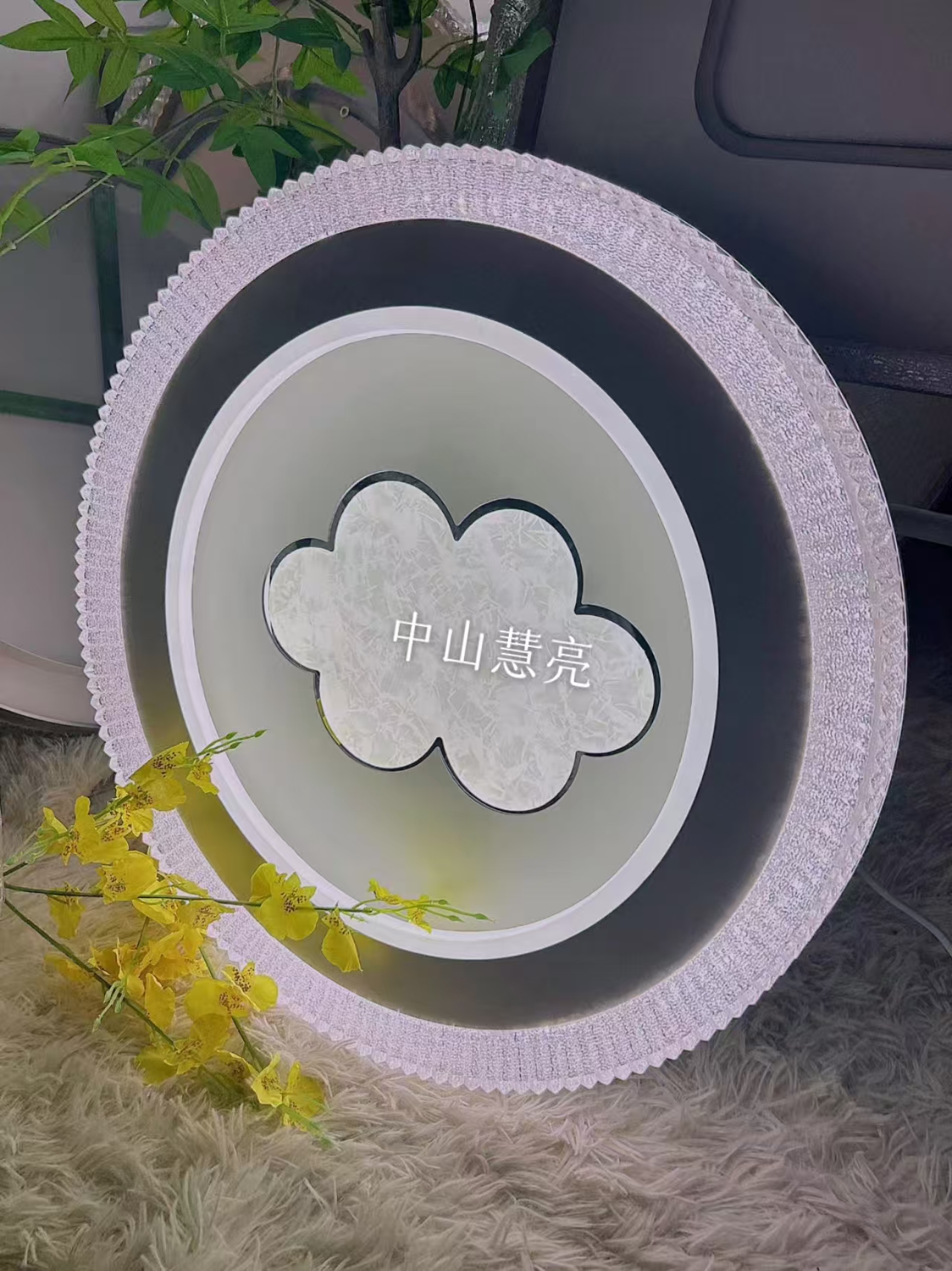 【中山慧亮】吸顶灯新款光学亚克力高端简约时尚个性卧室专用房间灯