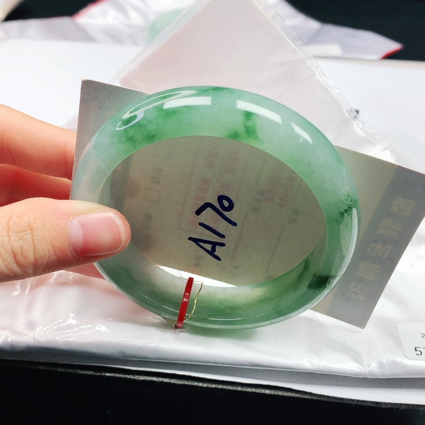 【闪购商品】翡翠手镯未镶嵌天然缅甸a货手镯57+