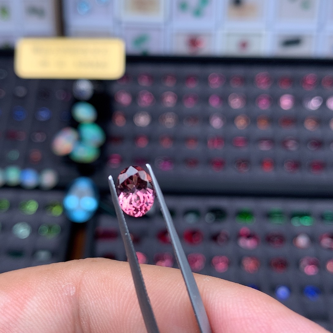 碧玺裸石未镶嵌1.16ct粉碧玺