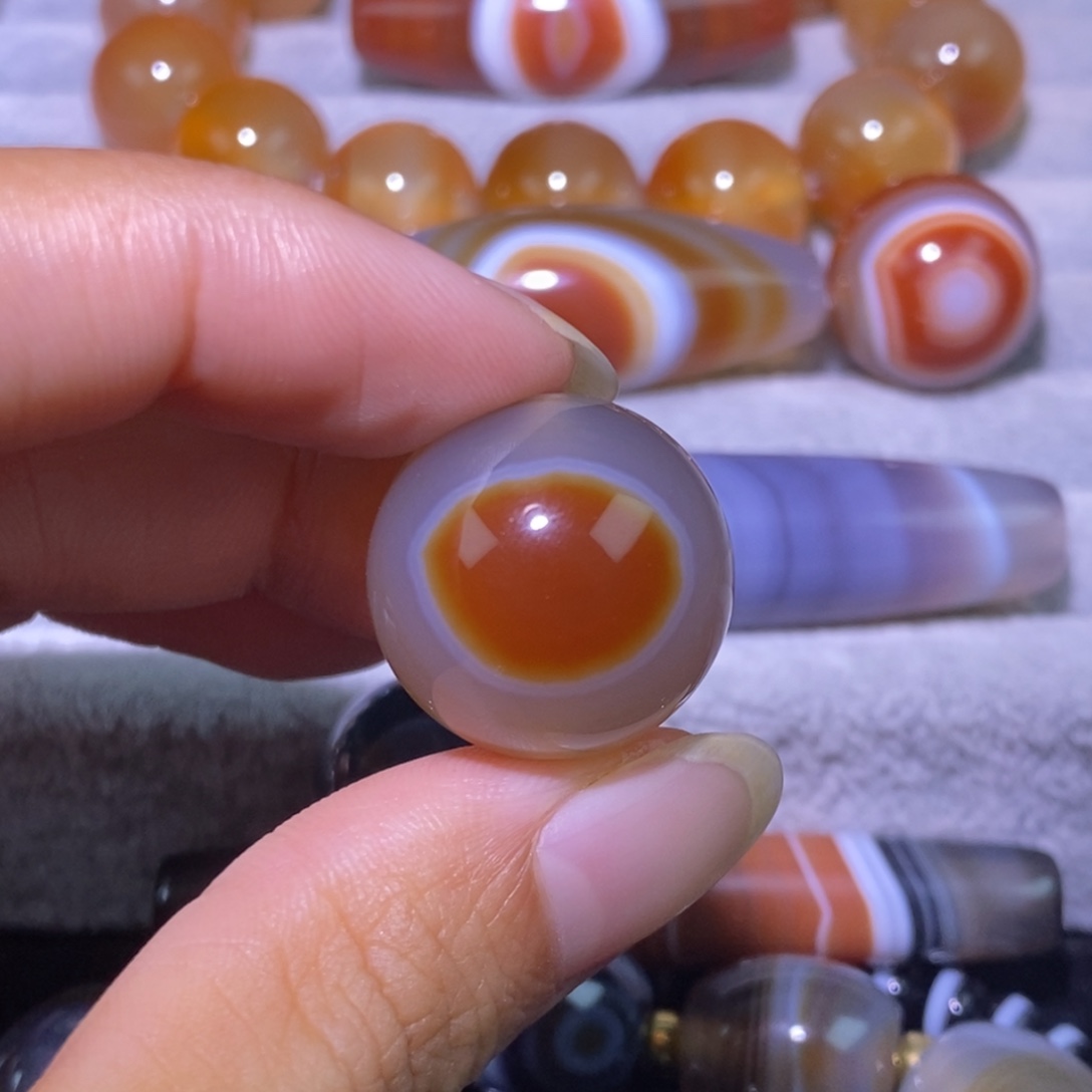 未镶嵌颈饰玛瑙/玉髓