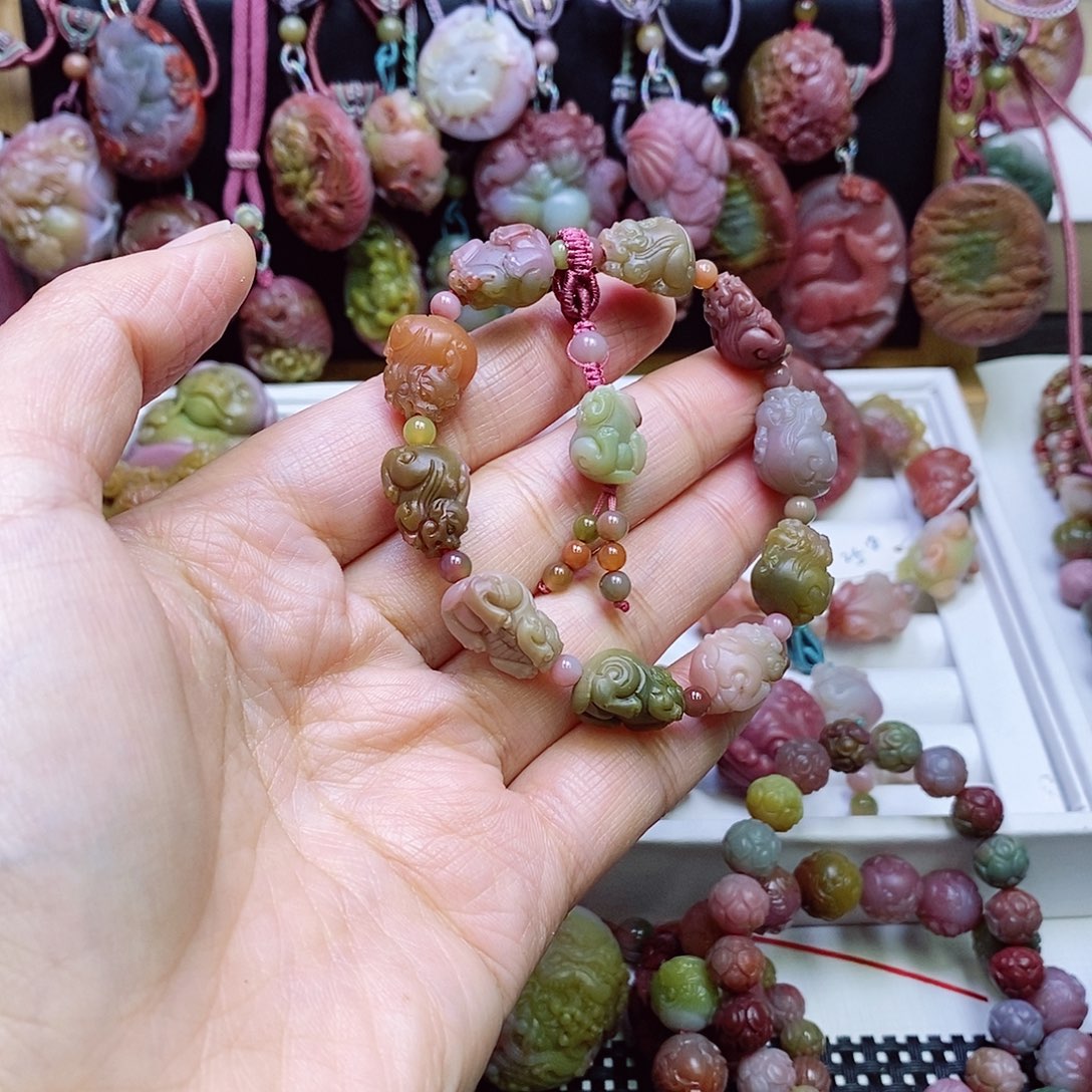 玛瑙/玉髓盐源玛瑙手链未镶嵌