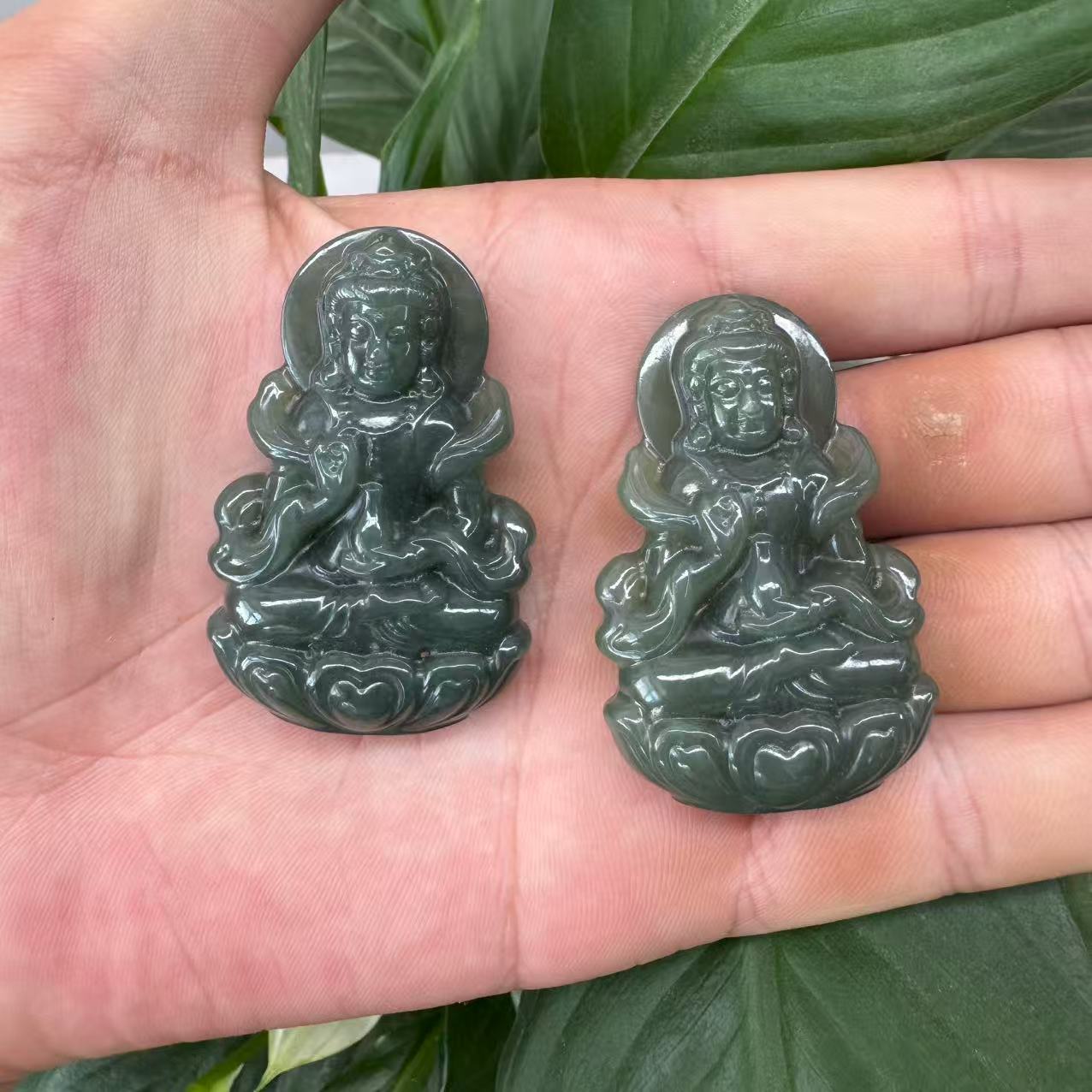D423 天然和田玉且末蓝飘带观音吊坠 拍一发一多样性发其一