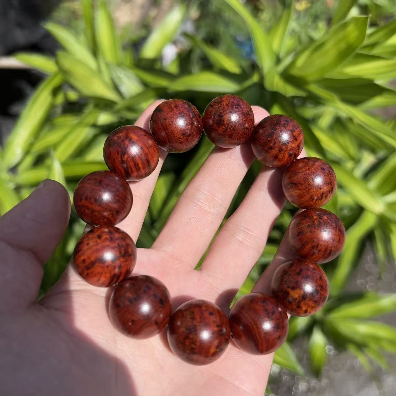 （芝麻点花纹）2.0*12颗海南紫红油梨手串 多样性定制