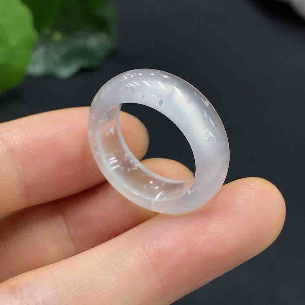 缅甸天然A货翡翠戒圈